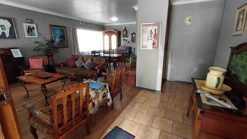 3 Bedroom Property for Sale in Langenhovenpark Free State